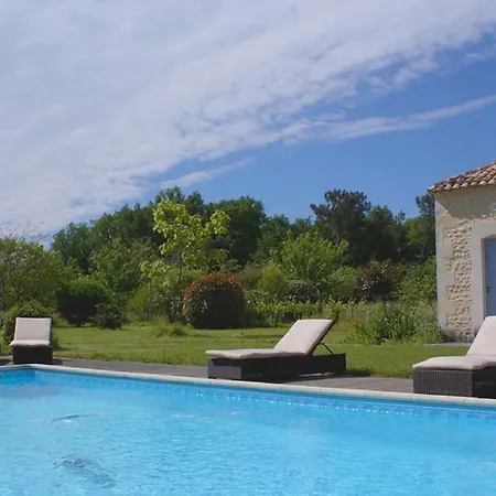 Le Domaine Des Doucins&spa, 4 étoiles, 10 Minutes De Jonzac Piscine Et Fontaines-d'Ozillac