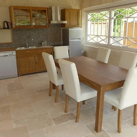 Holiday home Le Domaine Des Doucins & Spa, 4 Etoiles, 10 Minutes De Jonzac Piscine Et *